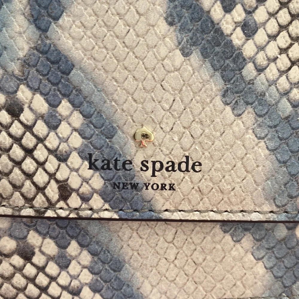 NWT Kate Spade wallet crossbody - Picture 2 of 16